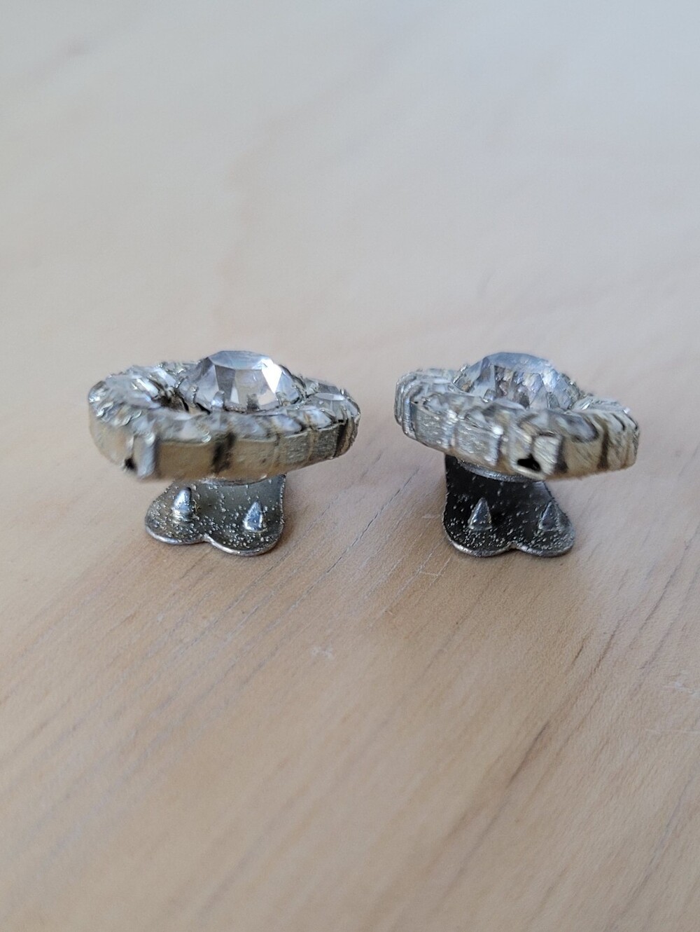 Vintage Rhinestone Shoe Clips - Picture 5 of 9